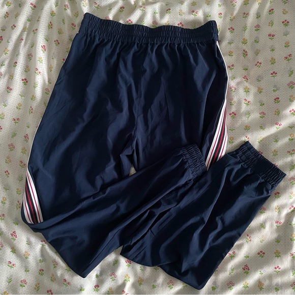 navy aritzia speed joggers - Picture 2 of 4